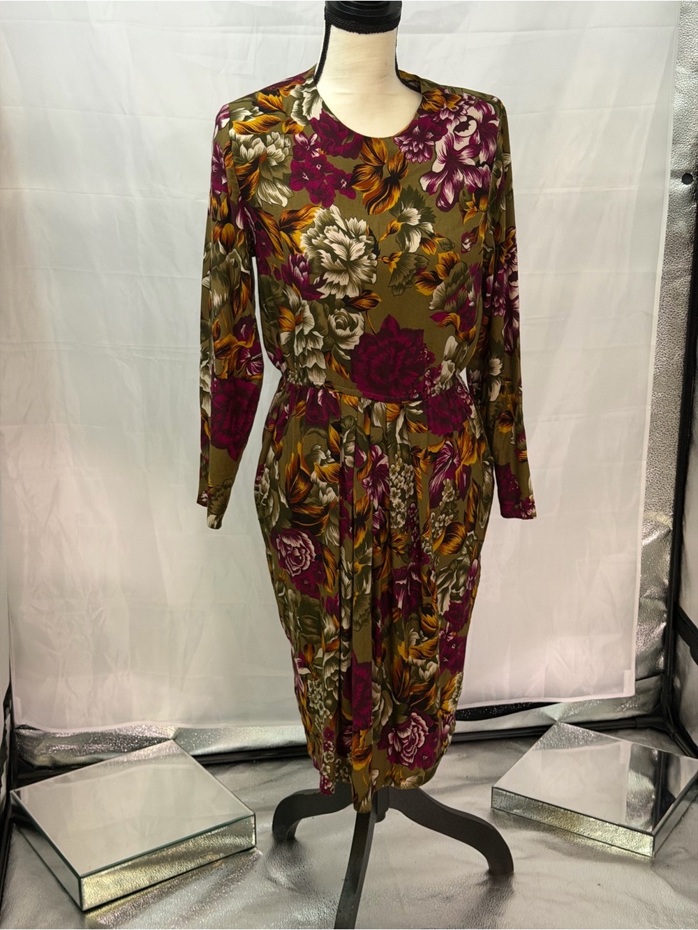 Bedford Fair Vintage Floral Dress Long Sleeve Rayon Elastic Waist Size 12P